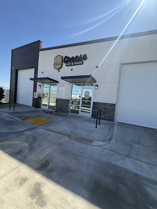 Grease Auto Haus 9
