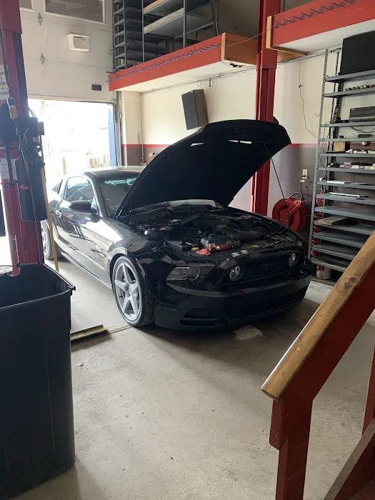 Motorheadz Garage 8