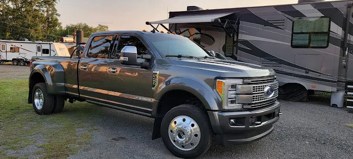 Frisbie Window Tinting and Detailing 3