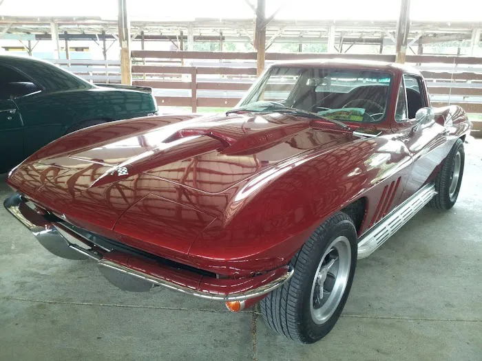 Jim's Automotive & Classic Cars 0