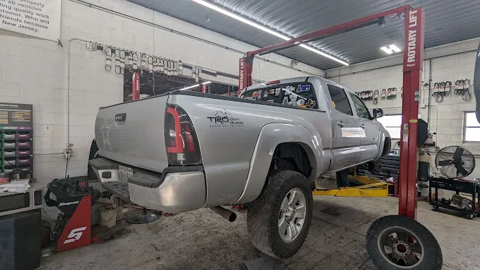 Scotty's Automotive Service LLC 2