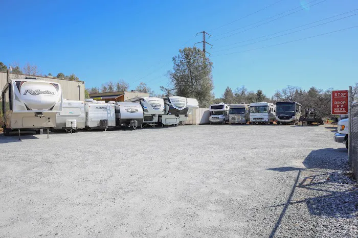 Idle Wheels RV Center Inc 0