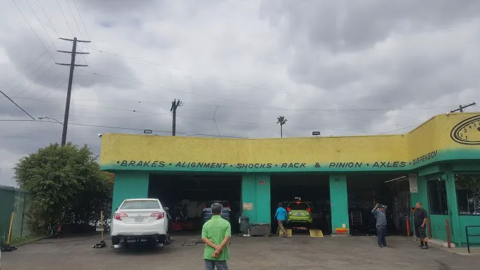 Fast Wheels & Tire Services 4
