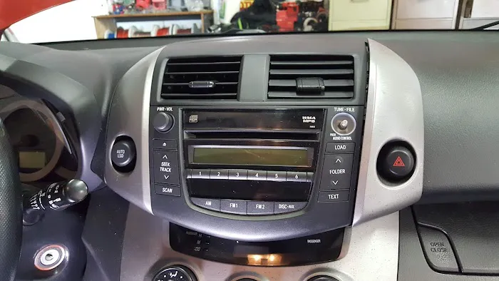 Car Audio & Window Tint 1