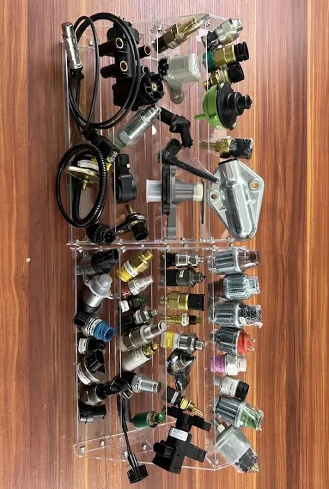 ROTH AUTO & TRUCK PARTS 7