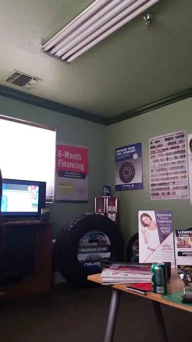 Kalifornia Wheels & Tires- Chico Street 3