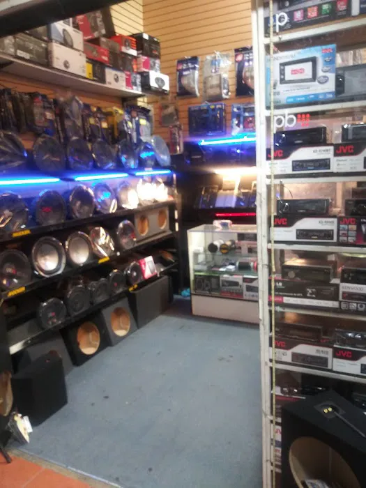 Strickly Sound #1 Car Audio Systems 6