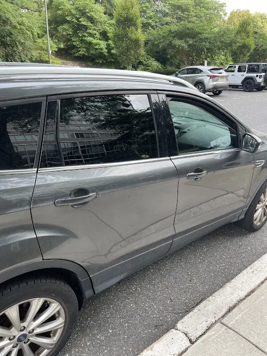 Das Auto Glass LLC 1