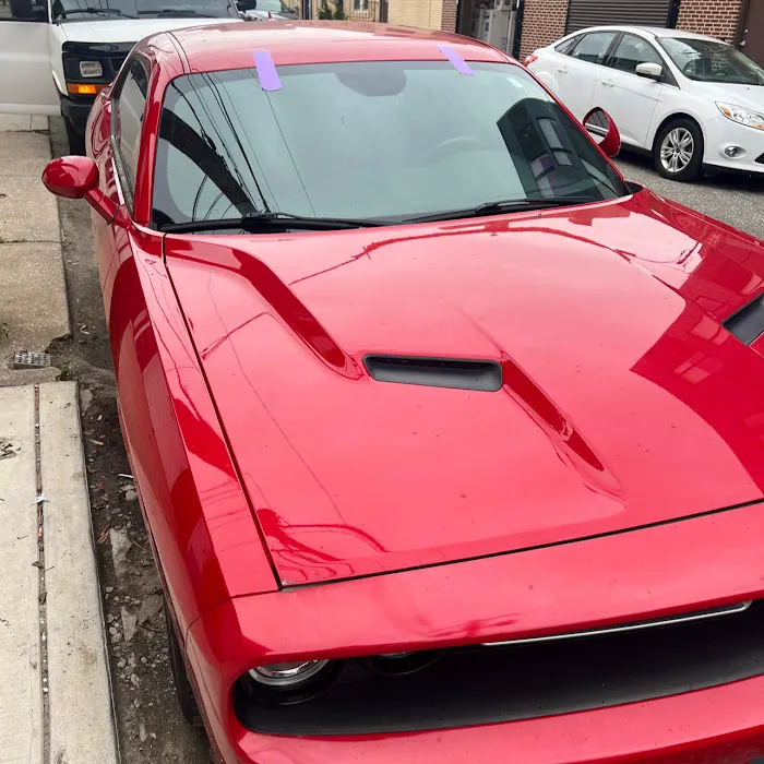 Das Auto Glass LLC 7