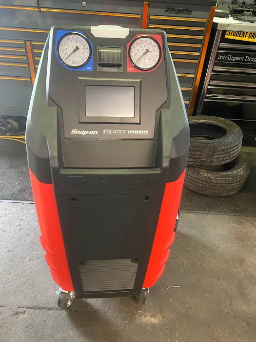 Qwest Total Auto Care llc 7