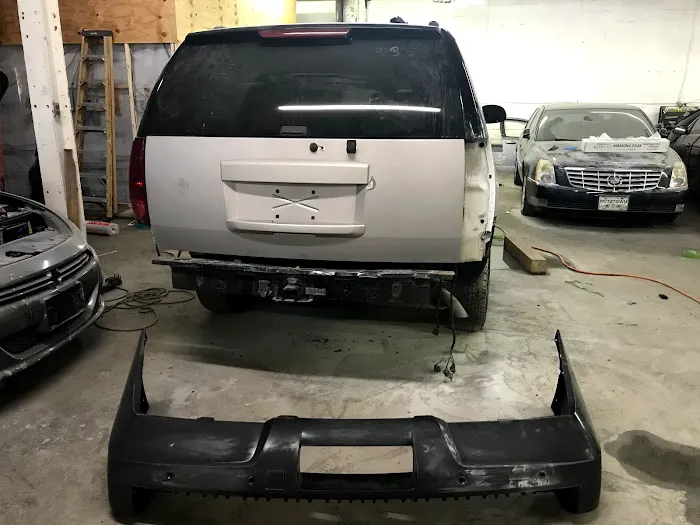 Khepera Auto Body 5