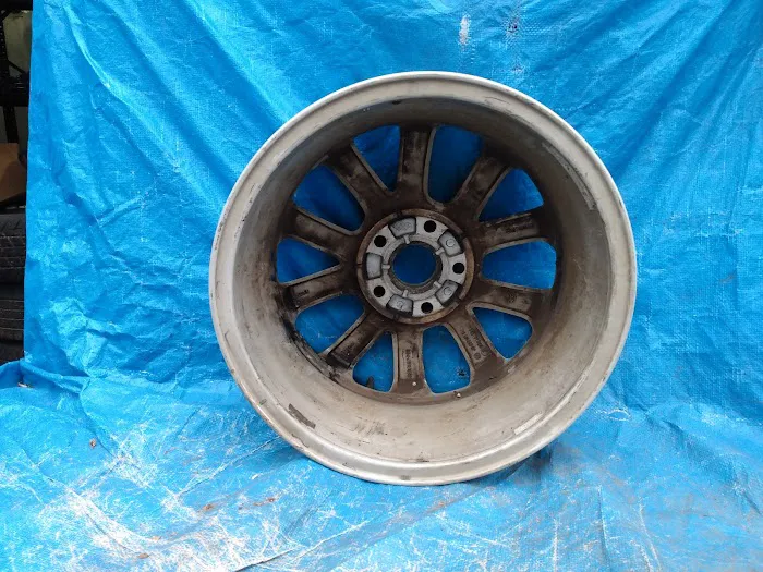 BCA Hubcaps & Wheels & wheel repairing co. 8