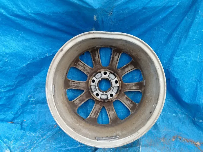 BCA Hubcaps & Wheels & wheel repairing co. 7
