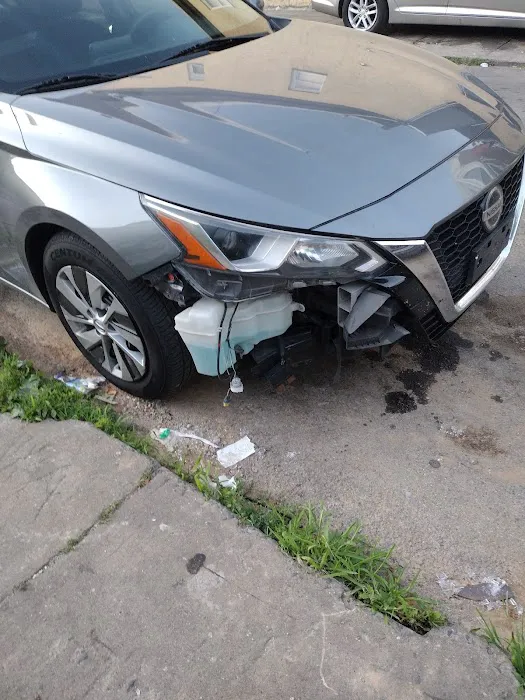 Spina & Adams Collision Services 4