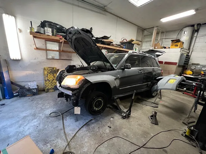 Ava Motors 9