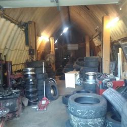 H & M's Auto Repair ico