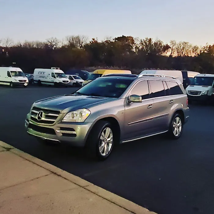 Park Avenue Motor Cars / Mercedes-Benz Parts 7