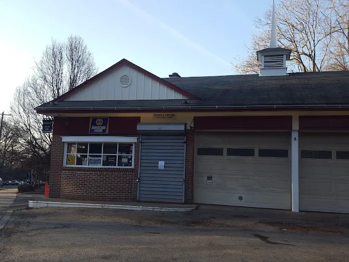 Chuck’s Garage 1