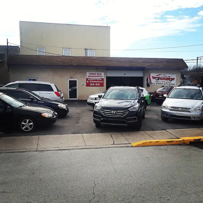 Chuck’s Garage 2