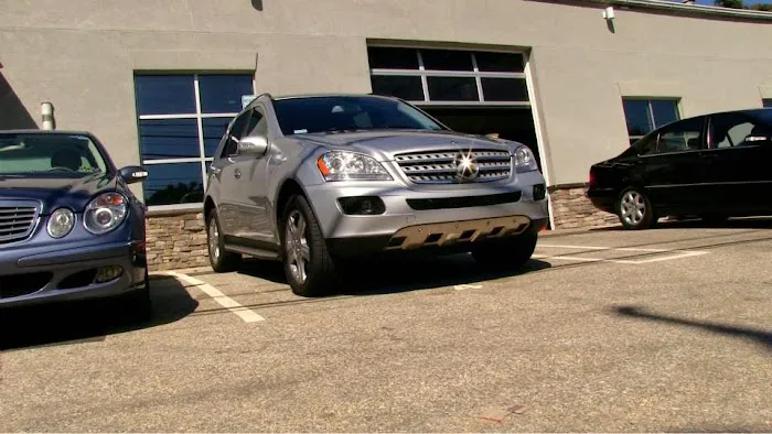 C.S. Cantlin Automotive 4