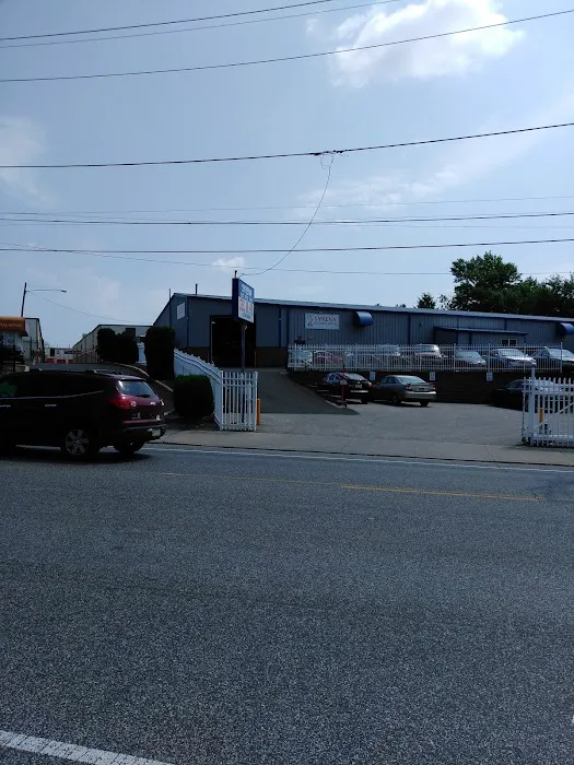 Crash Champions Collision Repair Oxford Ave 3