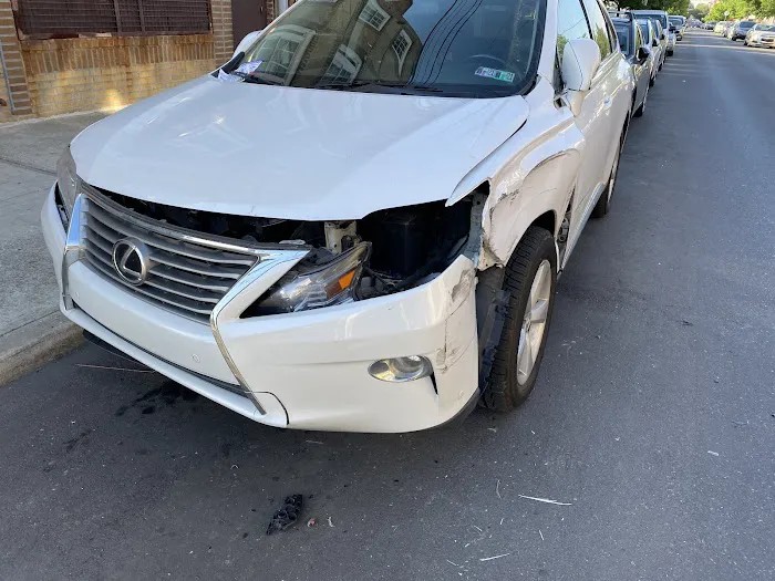 Rocco's Collision Center 5