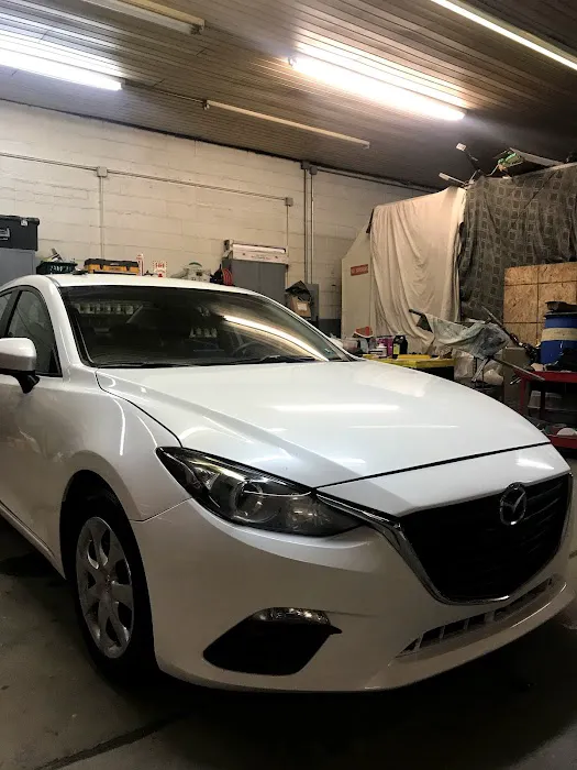 Gragilla's Auto Body 4