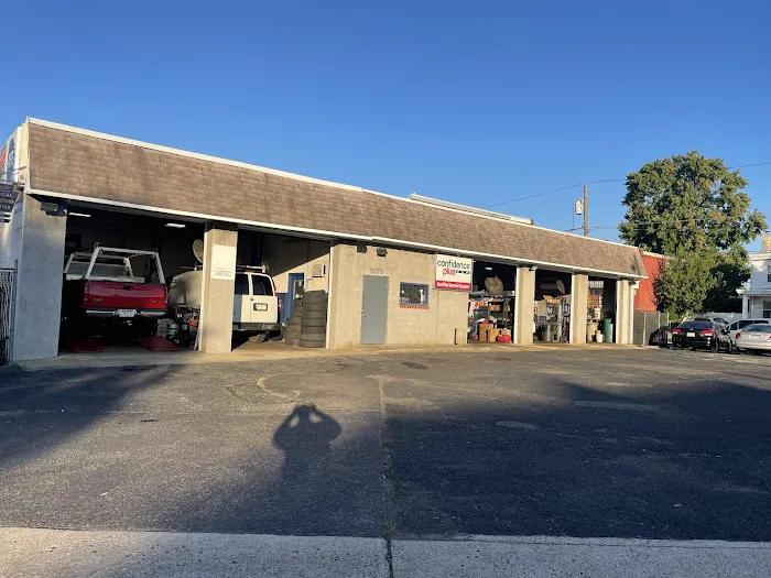 Arnie's Service Center 9