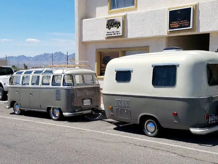 Ronnies Garage 0