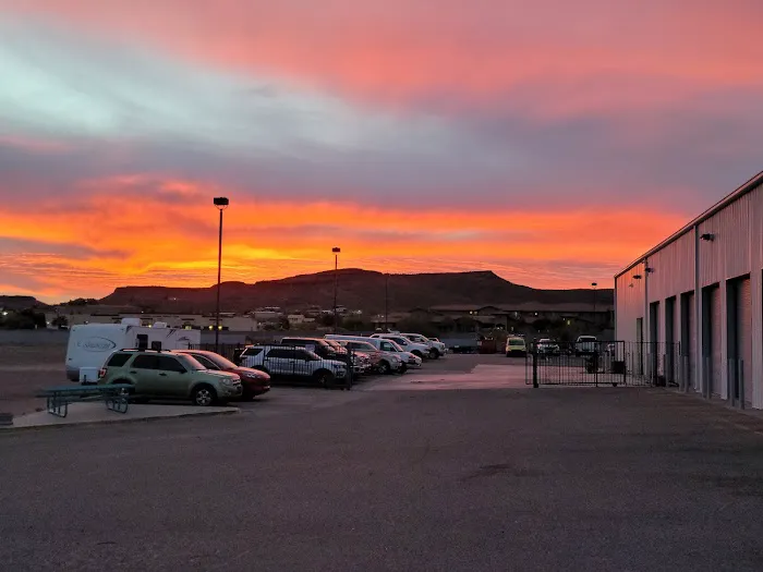 Anderson Ford Kingman Service 3
