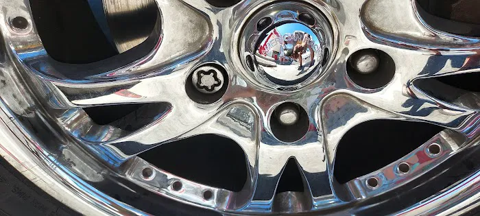 AutoZone Auto Parts 5