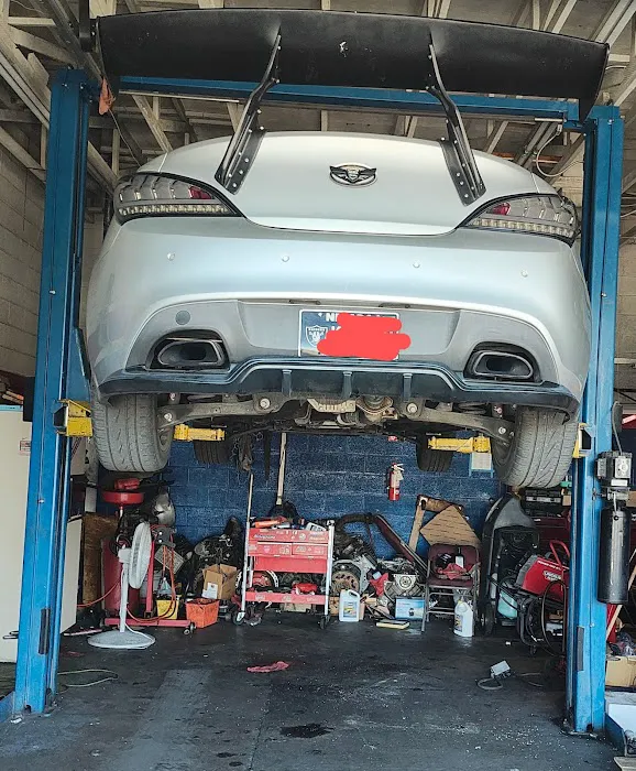 Bens Auto Repair, Catalytic Converter & Mufflers 5