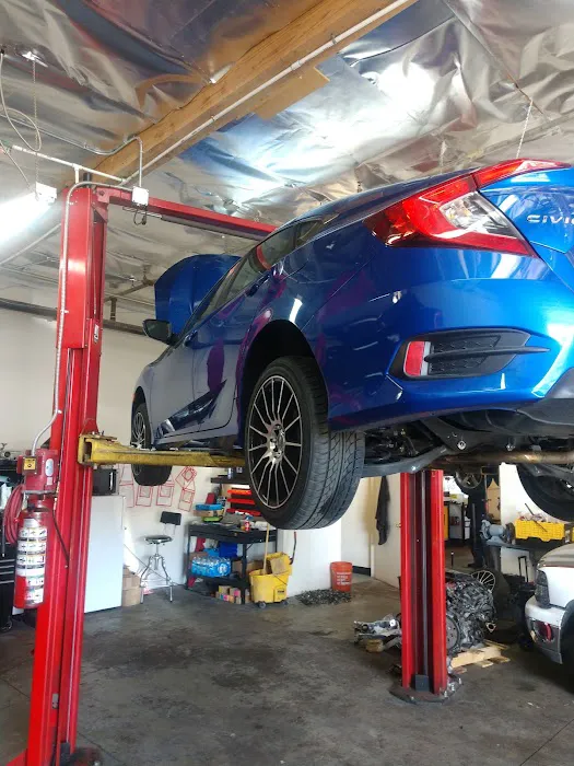 DISCOUNT AUTO REPAIR 2
