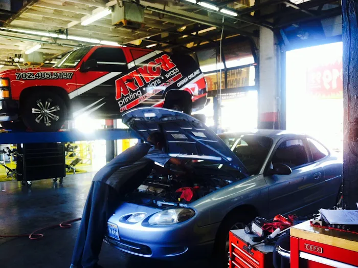 DISCOUNT AUTO REPAIR 9