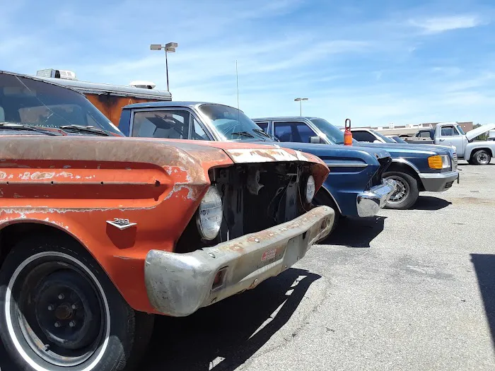 Voss Auto Body Shop and Collision Center 8