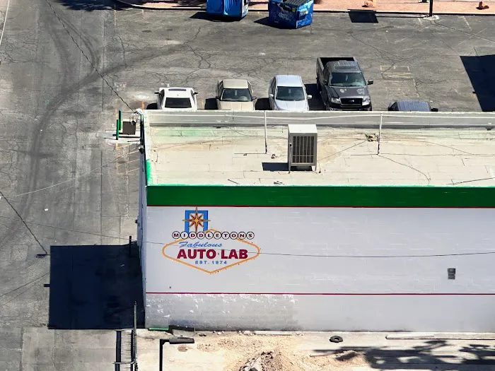 Middleton's Auto Lab 3