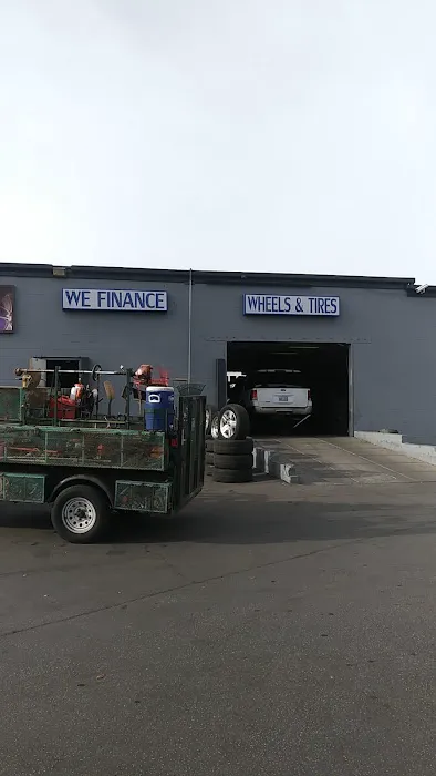 LV Rancho Tires & Wheels 4