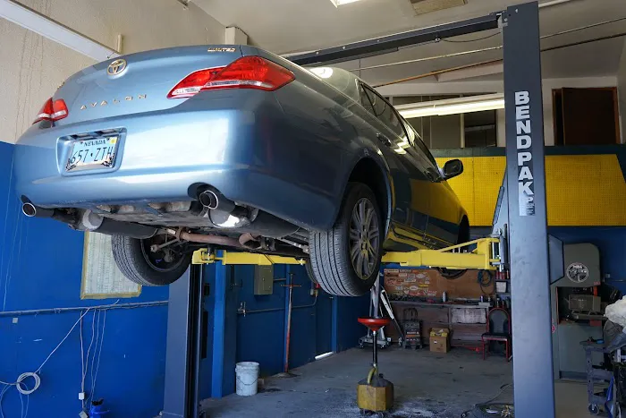 J&J Auto Repair and Body Shop 4