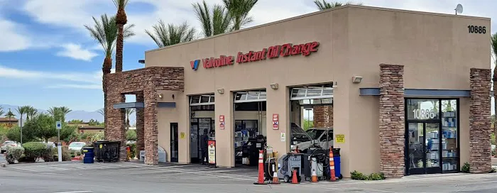 Valvoline Instant Oil Change 8
