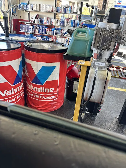 Valvoline Instant Oil Change 7