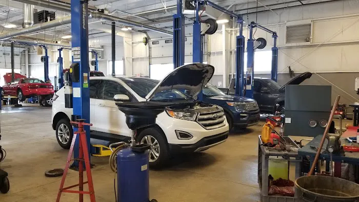Sharpnack Ford, Inc. Service 2