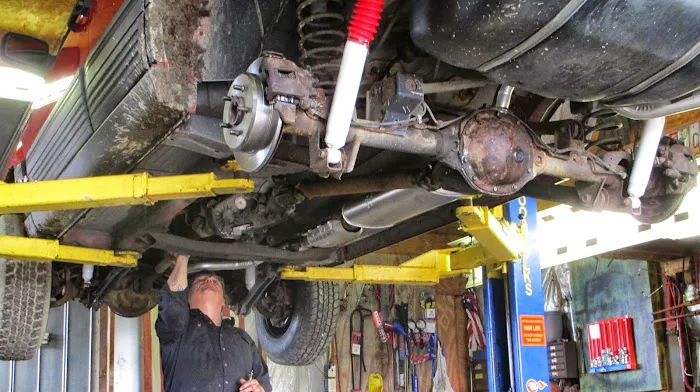 Poor Folks Auto Repair LLC 8