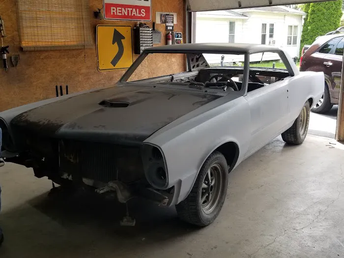 Hippy's Body Shop 5