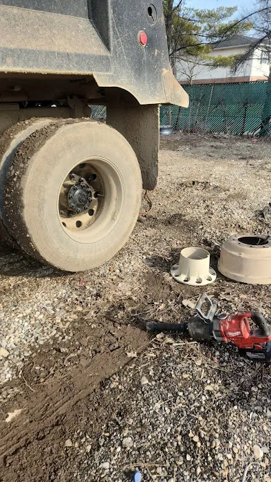 Onsite Truck And Trailer Repair LLC (Mobile Repair) 1