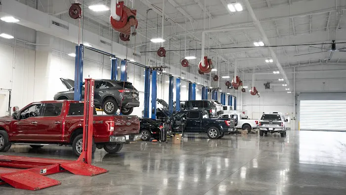 Ford Service Center - Germain Ford of Beavercreek 4