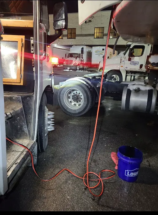 Big Rig Roadside Repair LLC. 9