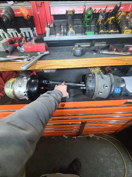Big Rig Roadside Repair LLC. 6