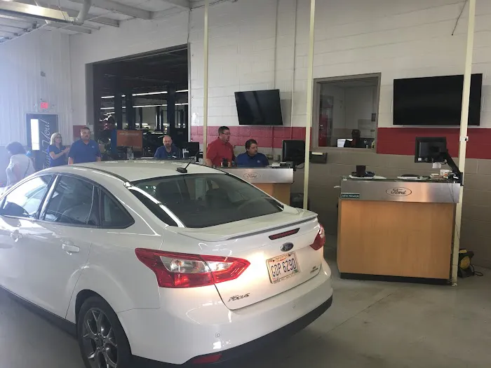 Lebanon Ford Service Center 4