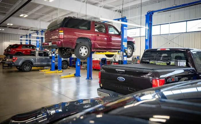 Lebanon Ford Service Center 6