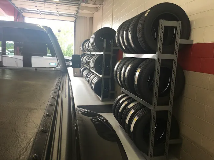 Lebanon Ford Service Center 7